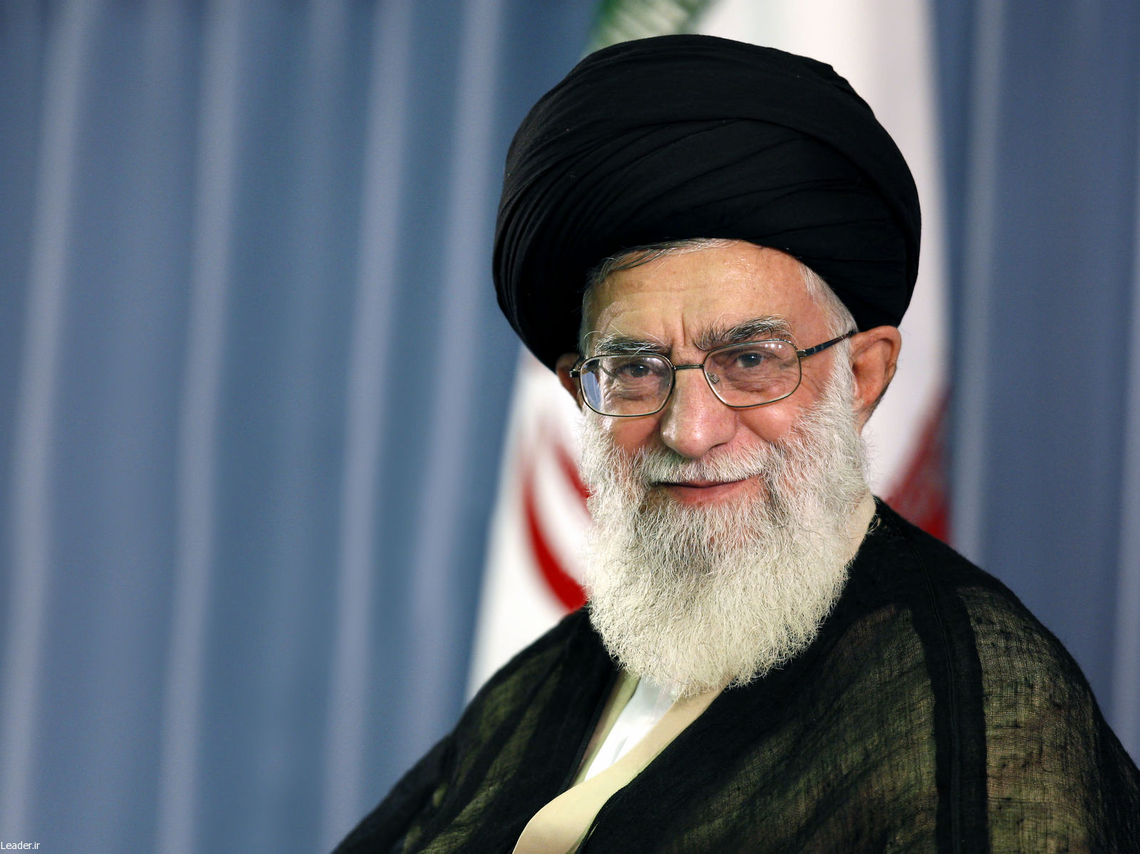سپاس از ملت آگاه و مصمم ایران که مردمسالاری دینی را در چهره درخشان خود به جهانیان نشان دادند