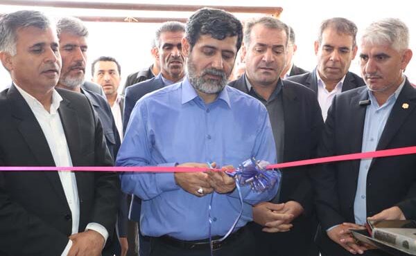 کلنگ زنی و افتتاح ۵ فضای آموزشی  در شهرستان باشت